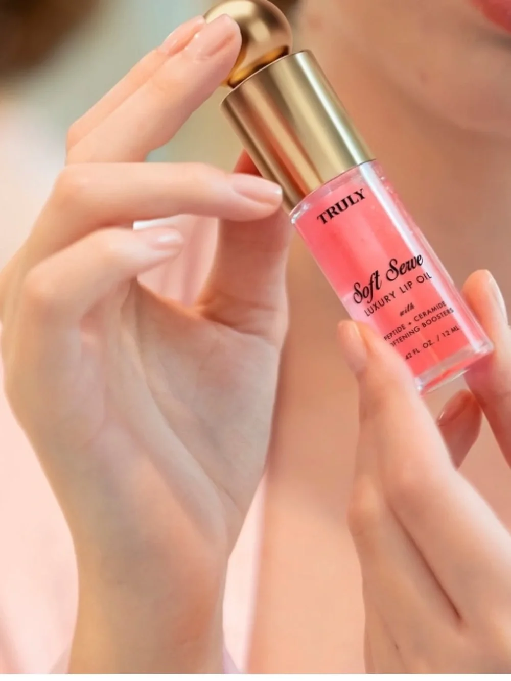 NEW Truly Soft Serve Luxury Lip Oil Peptide + Ceramide 0.42 oz